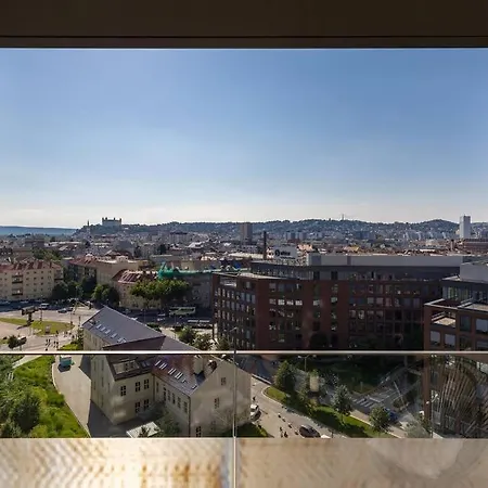 Sky Park Castle-amazing View 公寓 布拉迪斯拉发